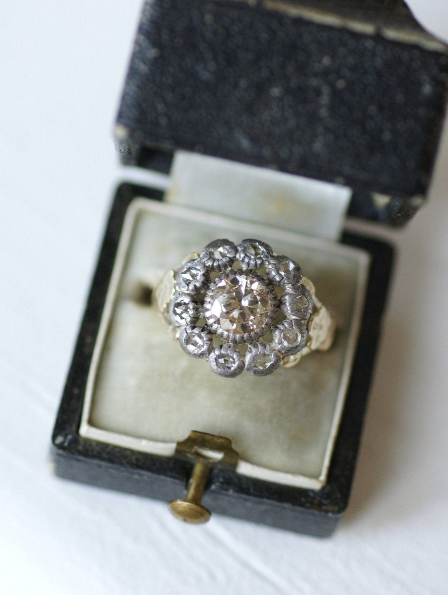 Gold, silver and diamond daisy ring - Galerie Pénélope