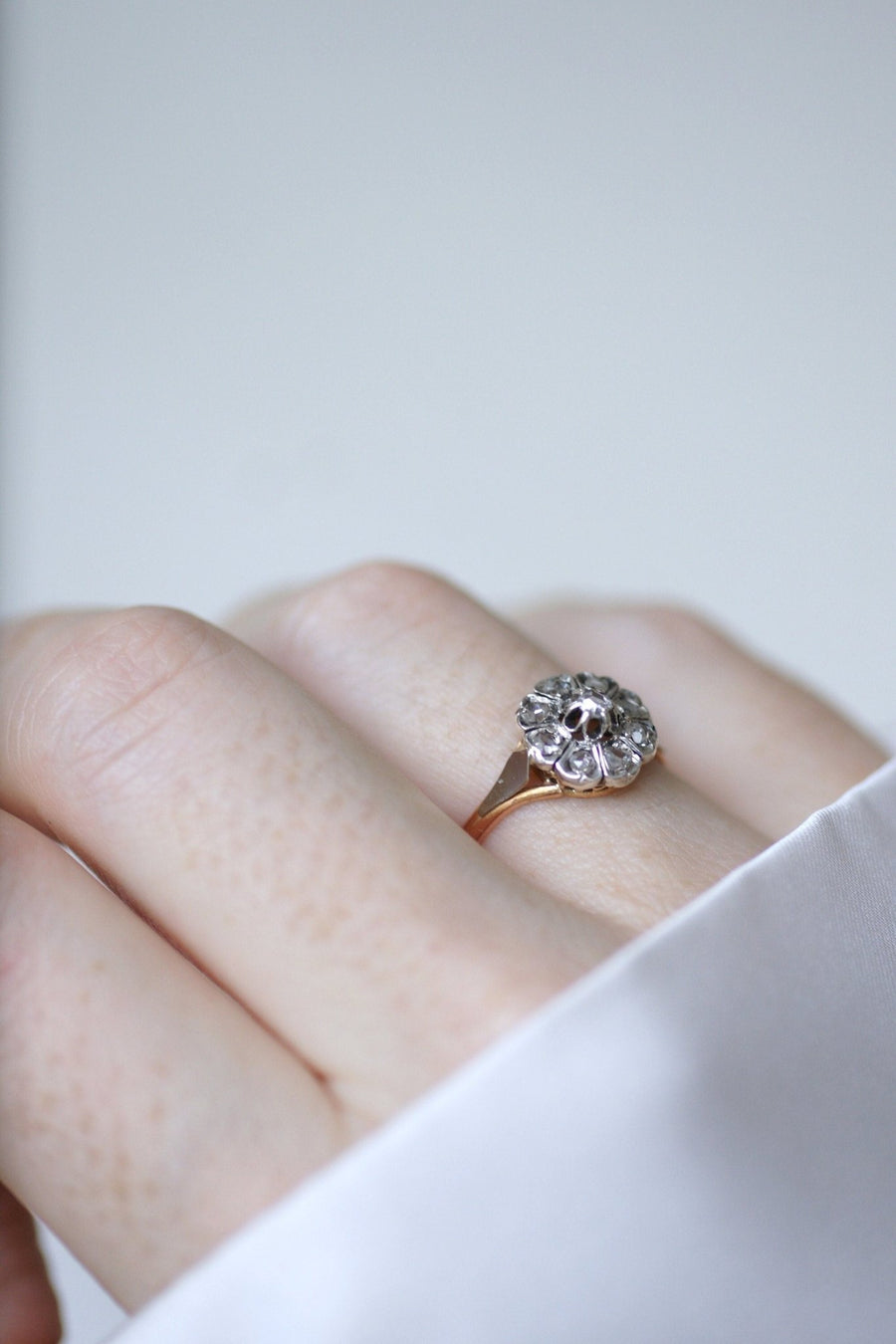 Pink gold diamond daisy ring - Penelope Gallery