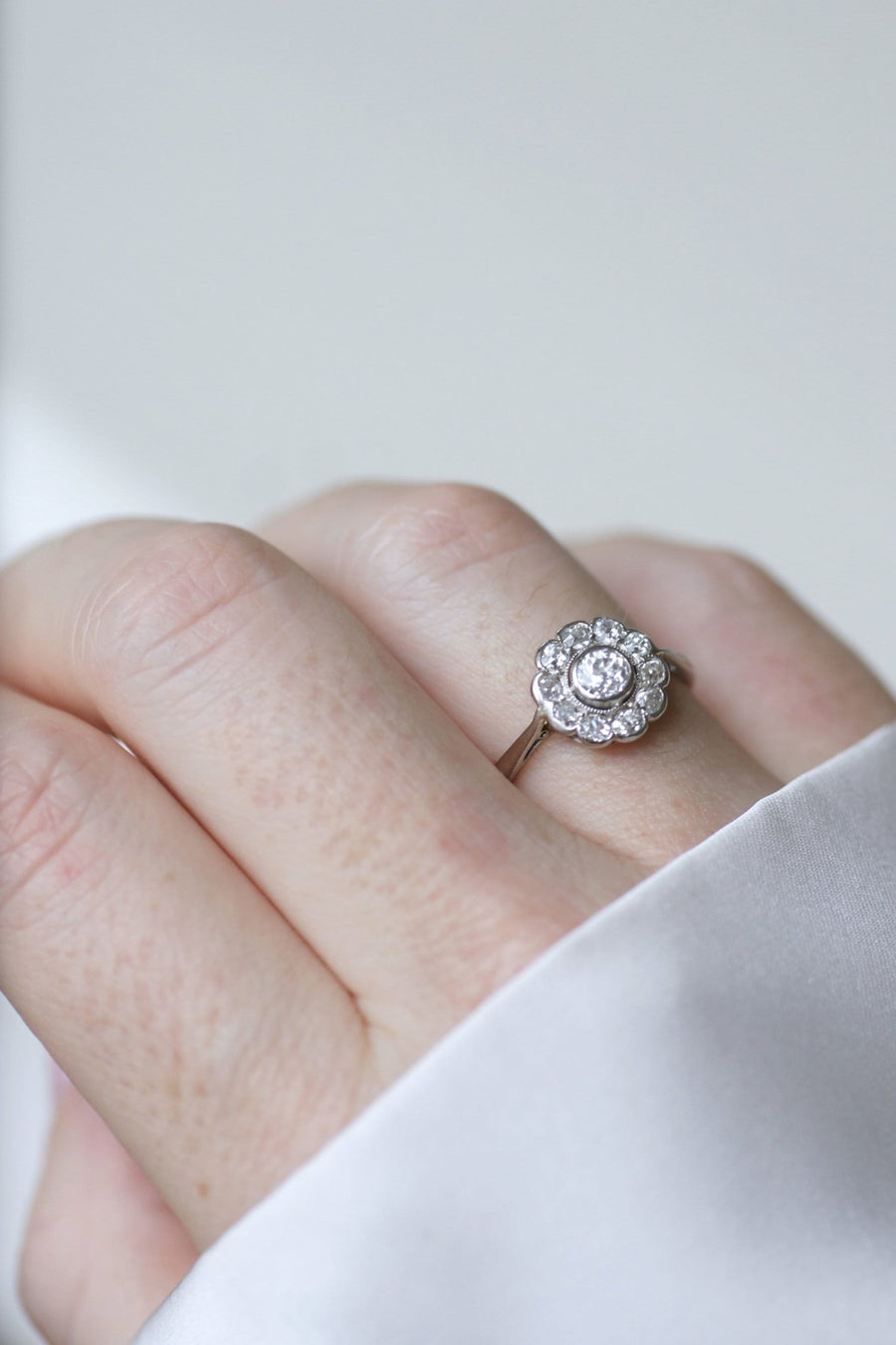 Platinum and diamond daisy ring - Penelope Gallery