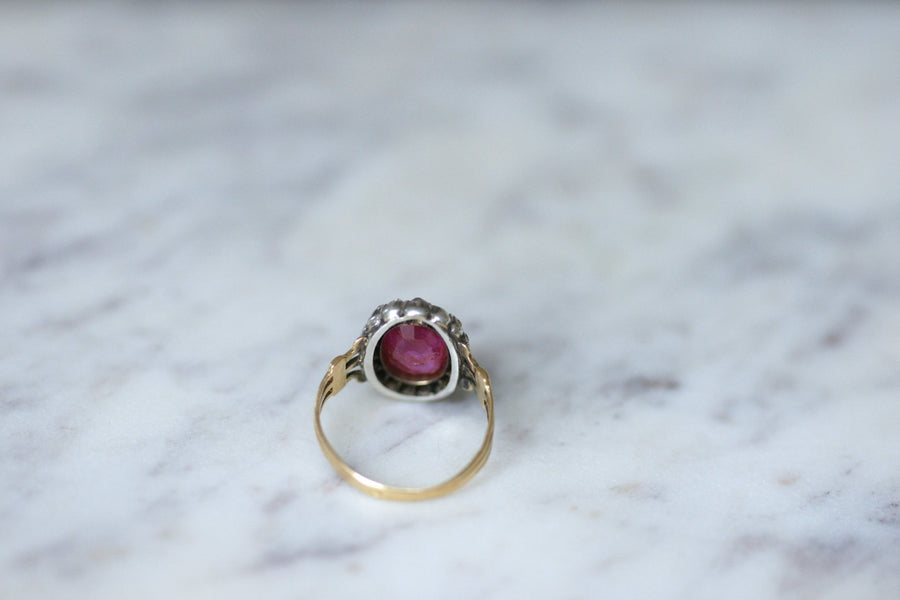 Burmese ruby daisy ring 2.82 Cts diamonds - Galerie Pénélope