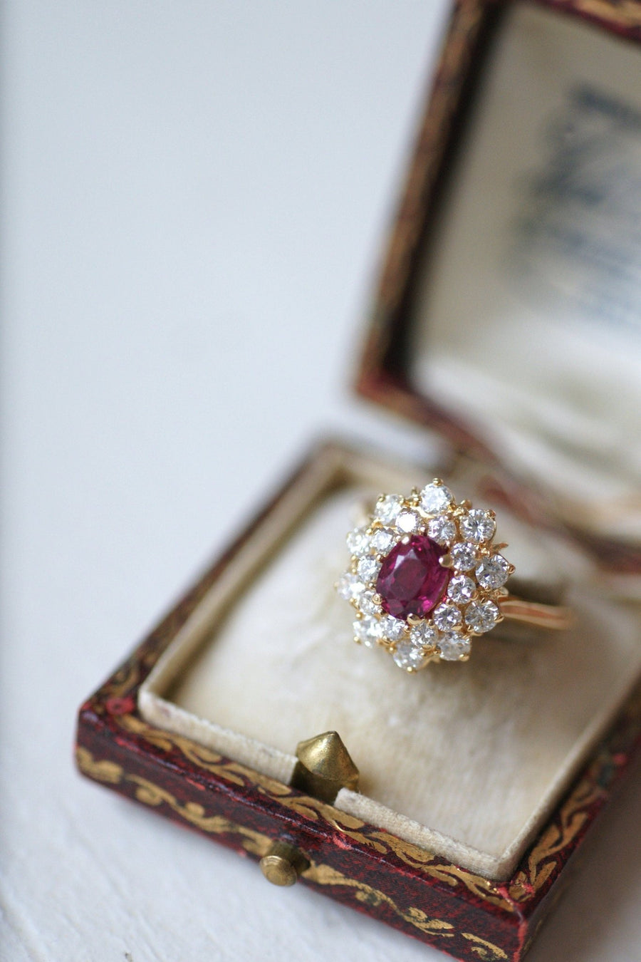 Ruby daisy ring set with diamonds - Galerie Pénélope