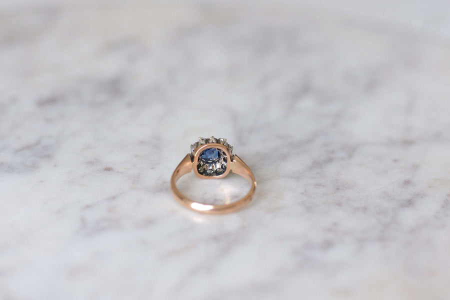 Unheated sapphire daisy ring with diamonds - Penelope Gallery