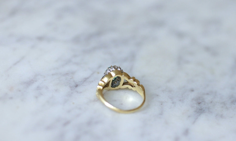 Victorian style emerald diamond daisy ring - Penelope Gallery
