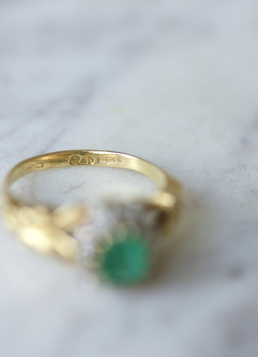 Victorian style emerald diamond daisy ring - Penelope Gallery