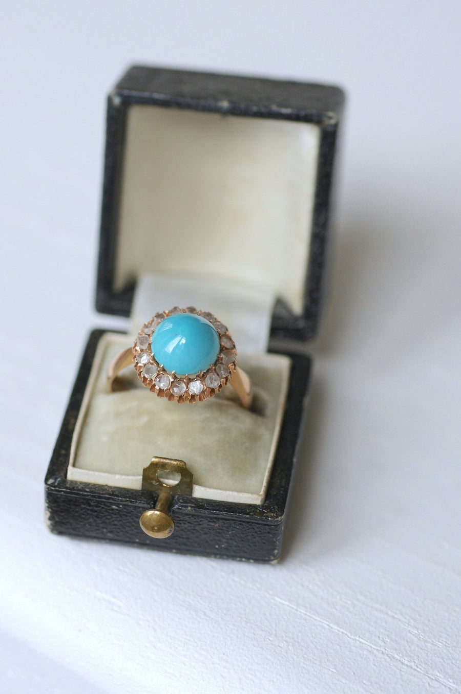 Daisy ring in turquoise and diamonds - Penelope Gallery