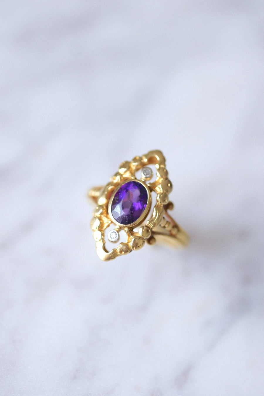 Marquise ring Ancient diamonds and amethyst in gold - Galerie Pénélope