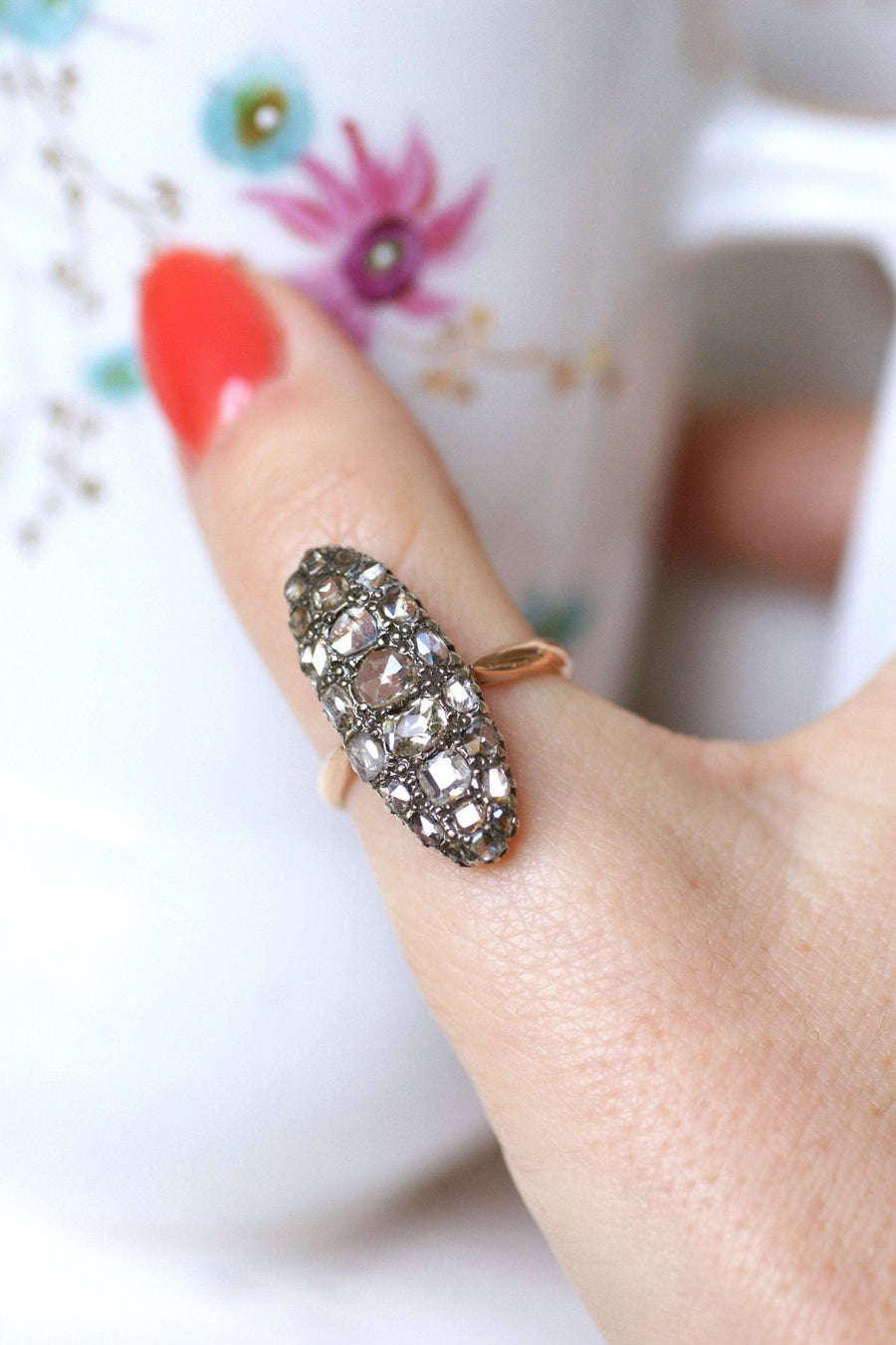 Antique marquise ring in pink gold, silver and diamonds - Galerie Pénélope