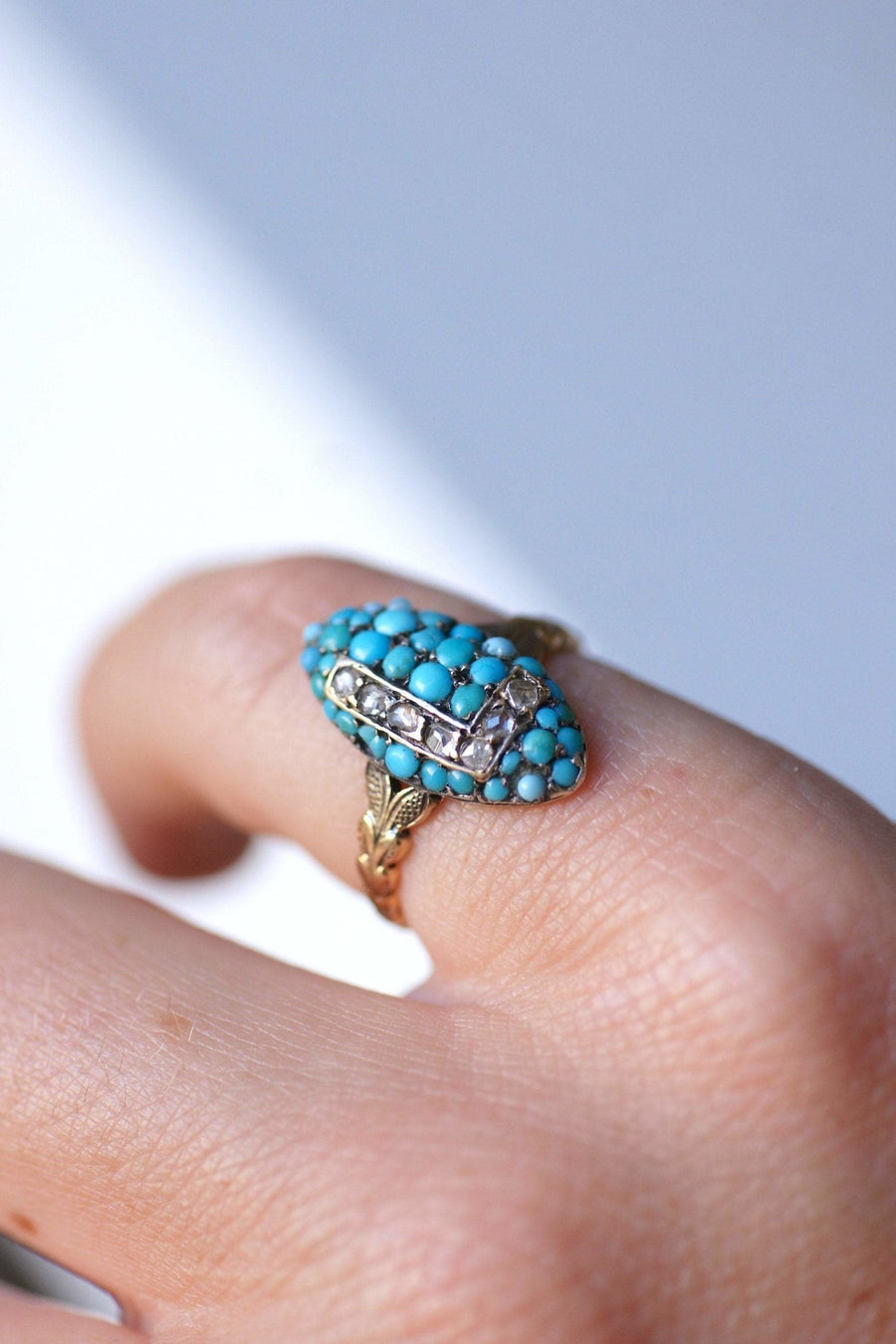Antique marquise ring letter L, in 18Kt gold, turquoise and diamonds - Galerie Pénélope