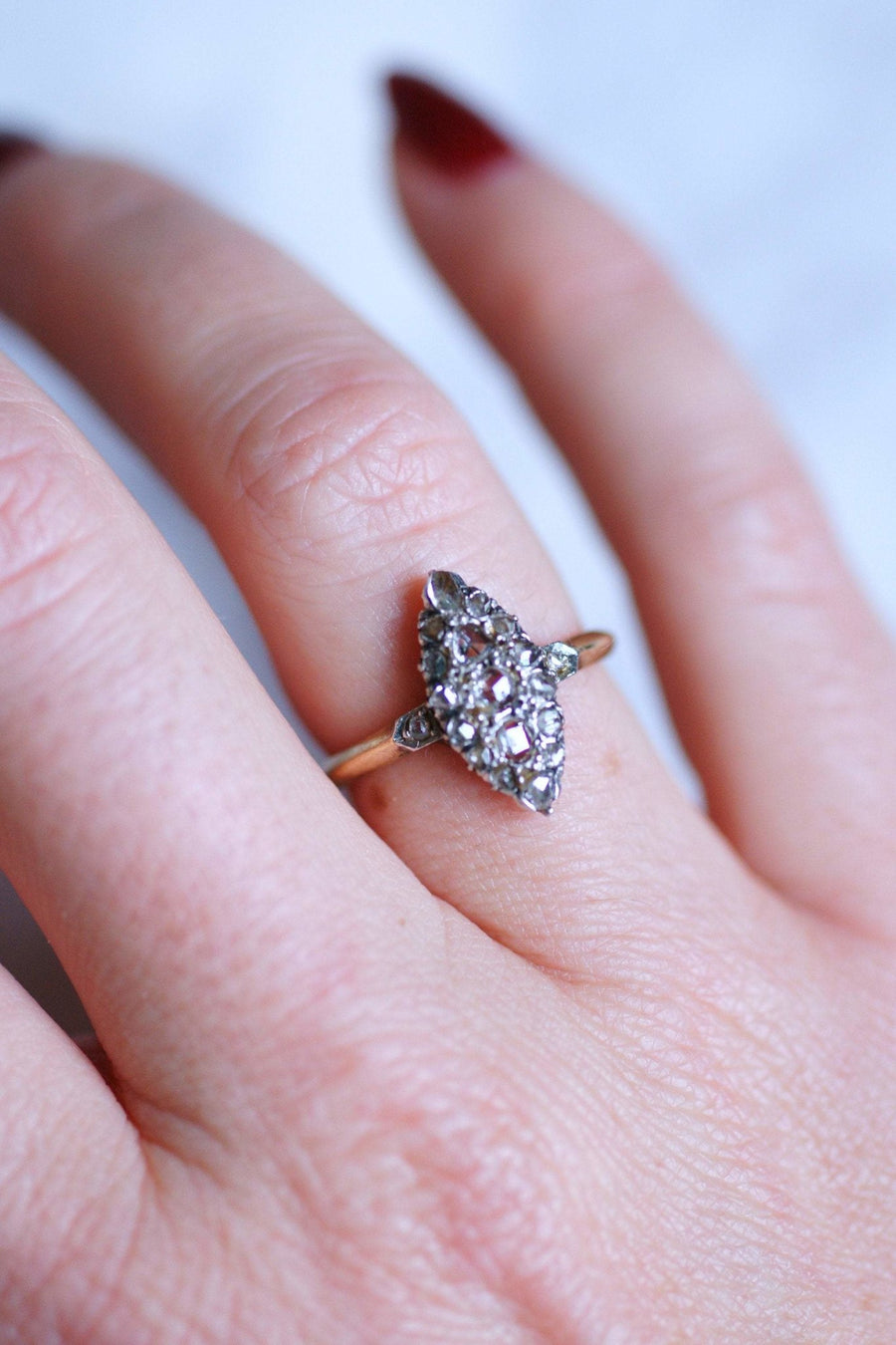 Victorian Marquise ring with diamonds on gold and silver - Galerie Pénélope