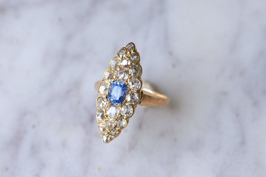 Marquise Victorienne sapphire ring surrounded by diamonds on pink gold - Galerie Pénélope