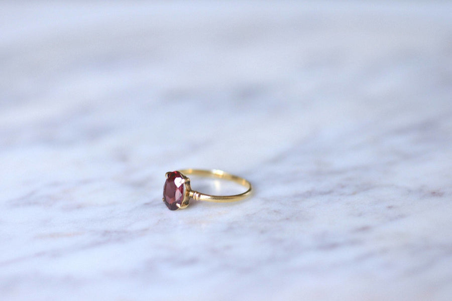 Gold and garnet ring - Penelope Gallery