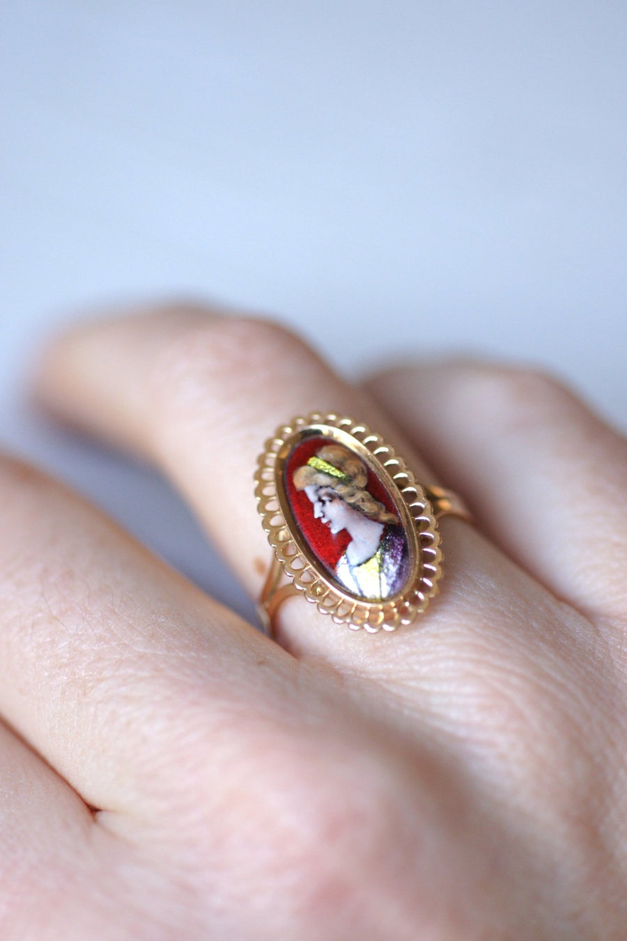 Antique pink gold and Limoges enamel portrait ring - Galerie Pénélope