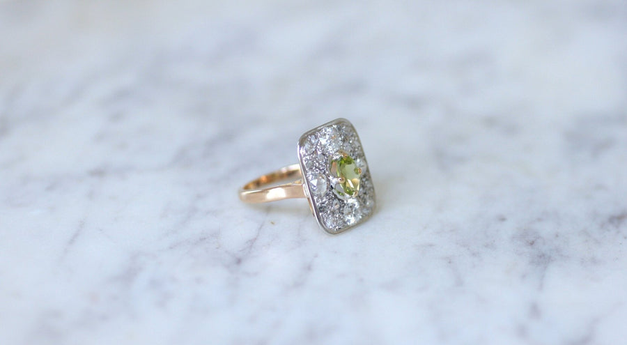 Rectangle ring, peridot and diamonds - Galerie Pénélope