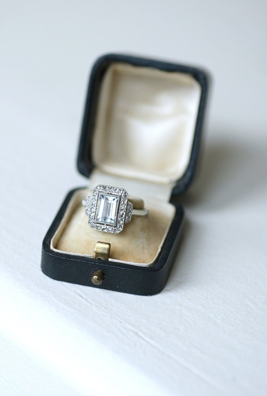 Rectangular Art Deco aquamarine and diamond ring - Galerie Pénélope