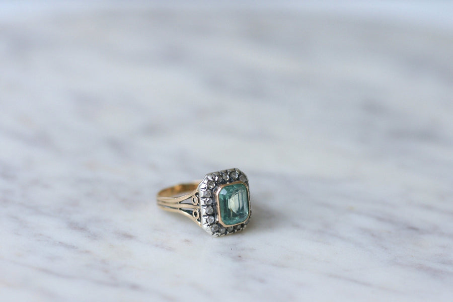 Rectangular emerald and diamond ring - Penelope Gallery