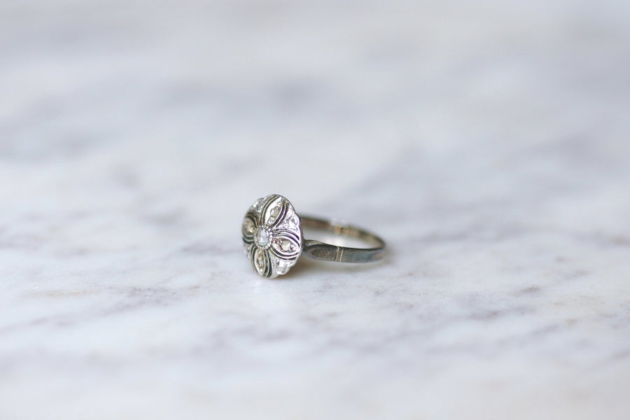 Round Art Deco diamond ring - Penelope Gallery