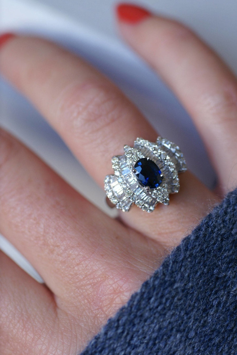 Sapphire ring with baguette diamonds - Penelope Gallery