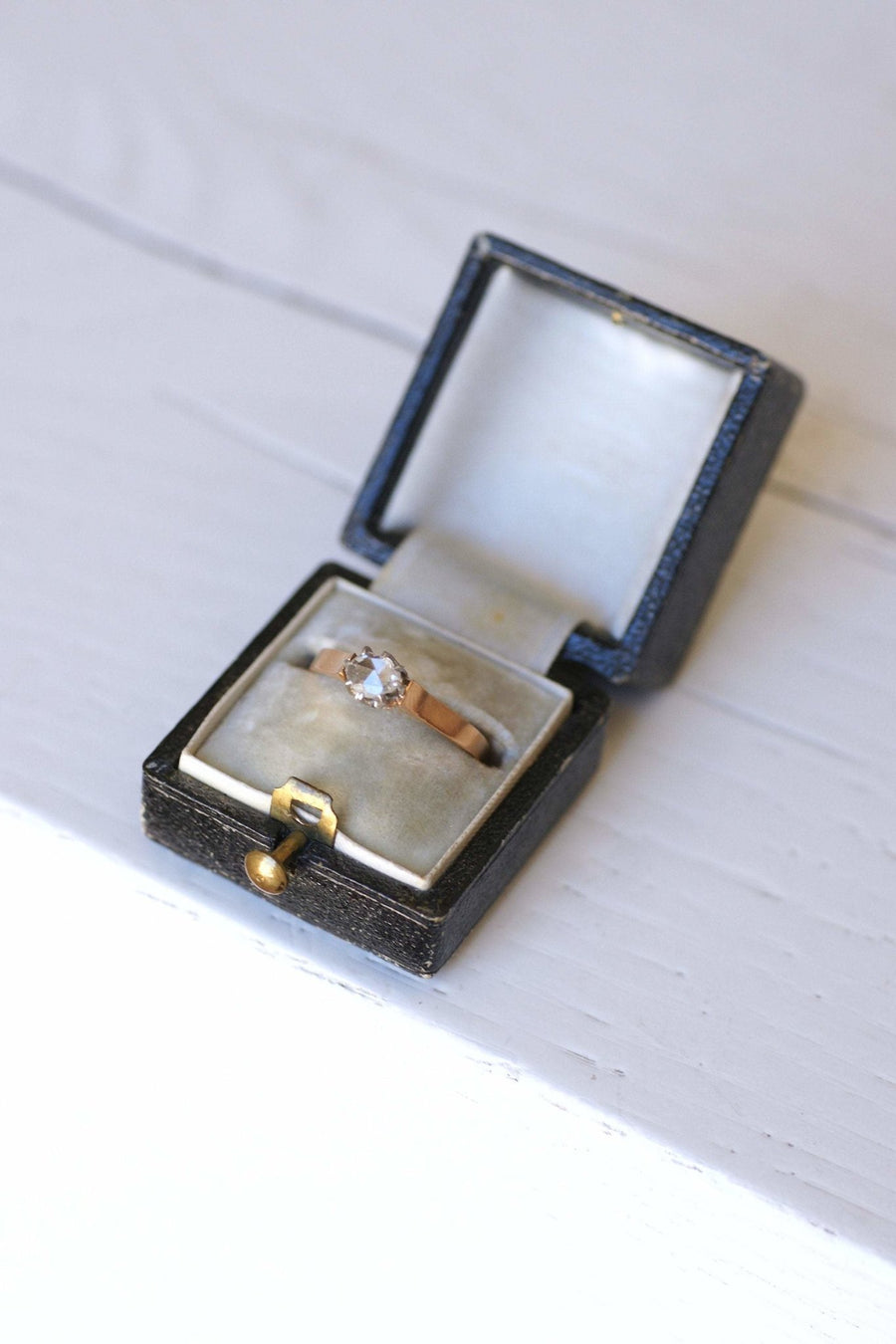 Antique rose gold and diamond solitaire ring - Penelope Gallery