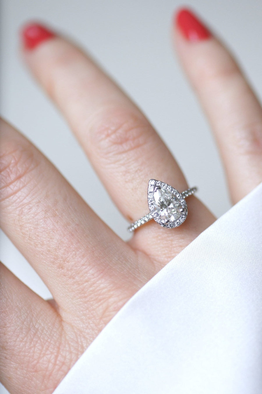 1.14 Carat Pear Halo Diamond Solitaire Ring - Galerie Pénélope