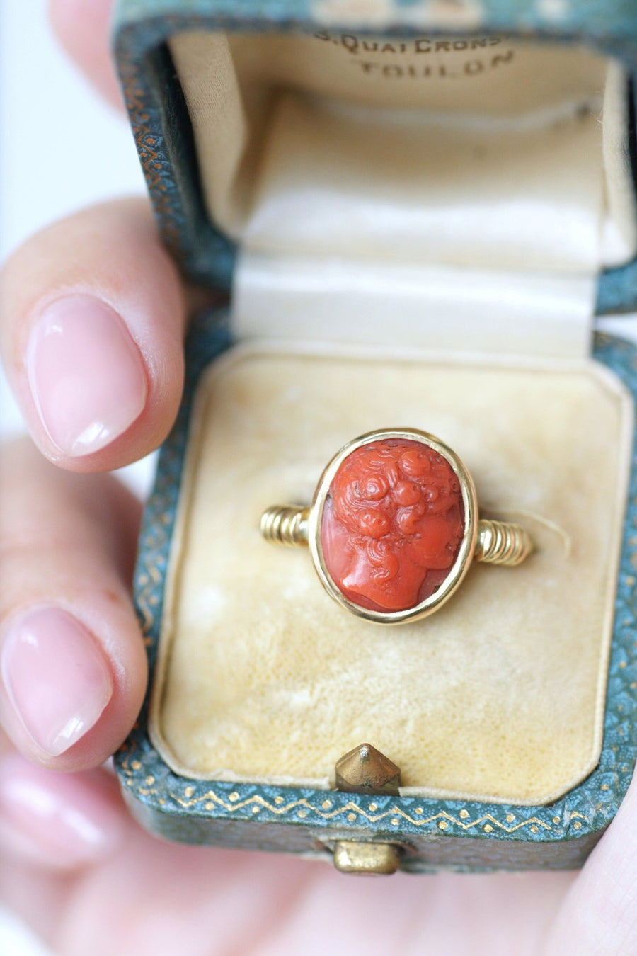 Antique style cameo coral ring - Penelope Gallery