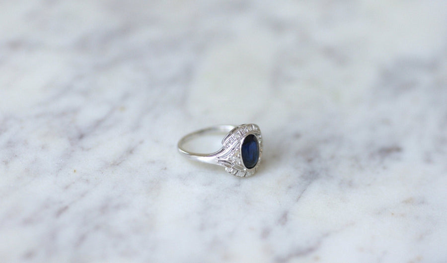 Art Deco style sapphire and diamond ring - Penelope Gallery