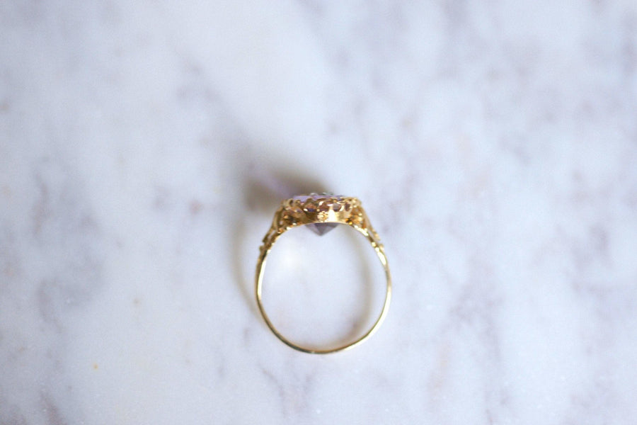 Diamond and amethyst flower intaglio Victorian ring on gold - Galerie Pénélope