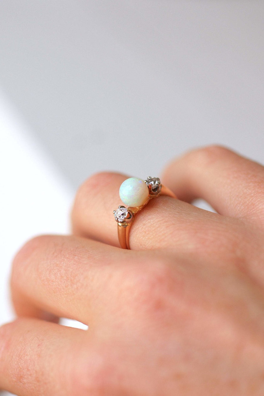 Rose gold, opal and diamonds Victorian ring - Galerie Pénélope