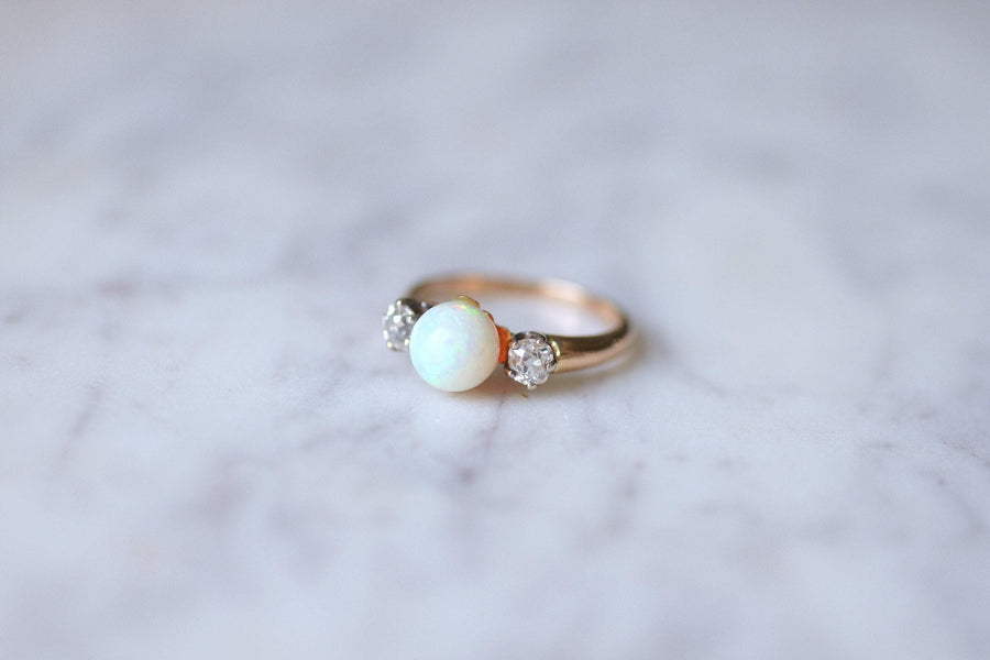 Rose gold, opal and diamonds Victorian ring - Galerie Pénélope