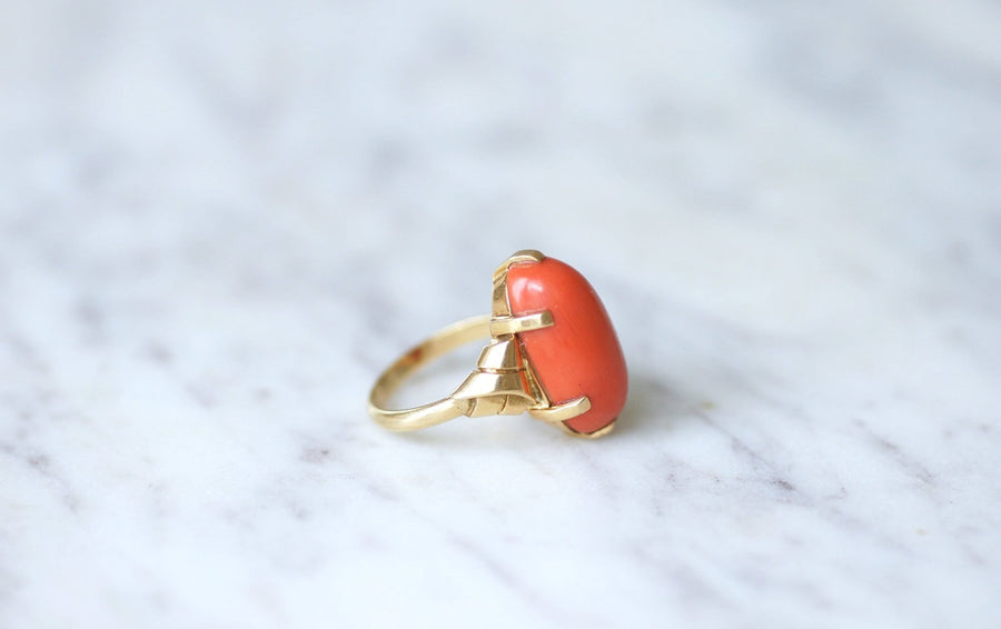 Vintage coral on gold ring - Penelope Gallery