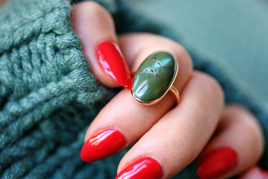Vintage gold and turquoise cabochon ring - Galerie Pénélope