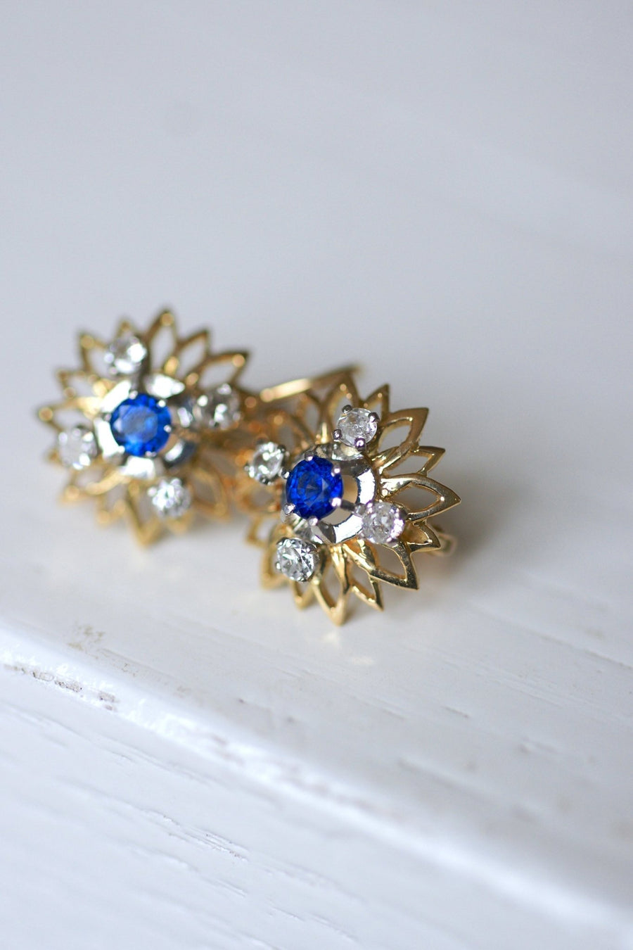 Vintage gold, sapphire and diamond daisy earrings - Penelope Gallery
