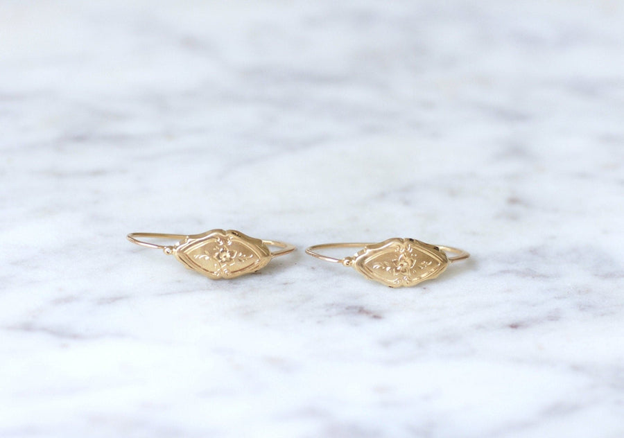 Two gold fish earrings - Penelope Gallery