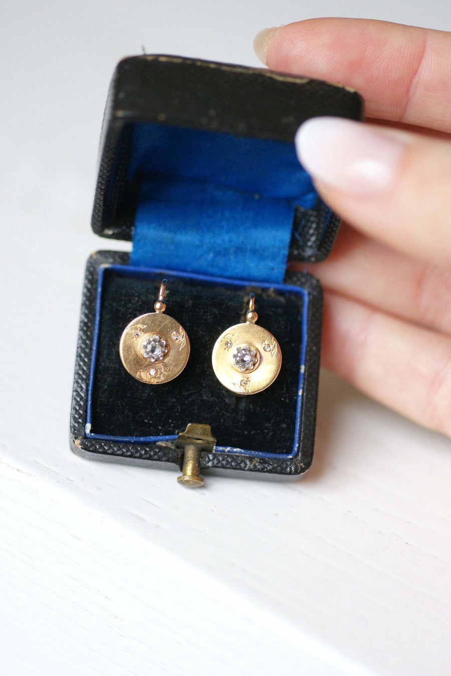 Antique yellow gold and diamonds round earrings - Galerie Pénélope