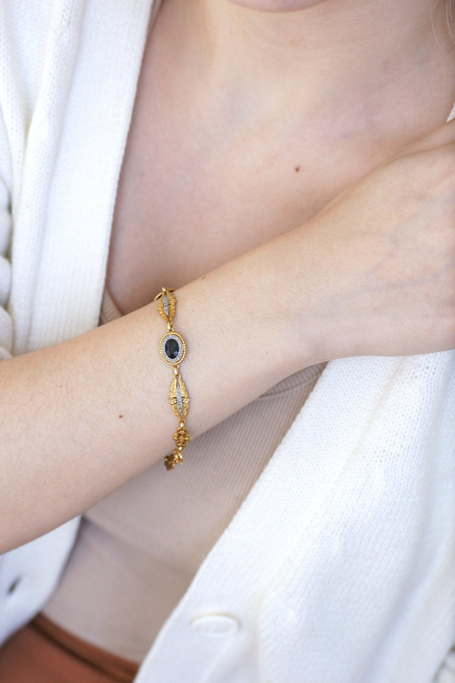 Sapphires and Diamonds on Gold Garland Bracelet - Penelope Gallery