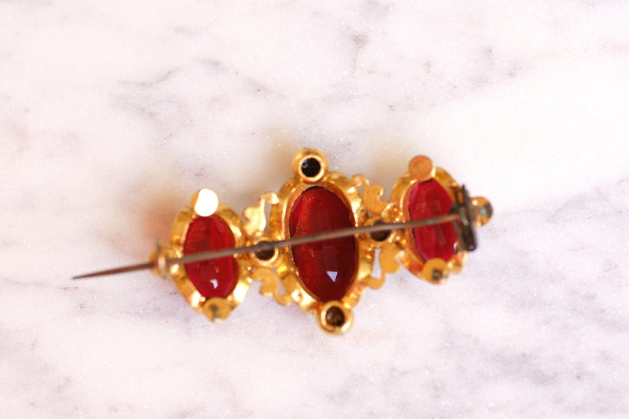 Antique brooch in pomponne and red stones - Galerie Pénélope