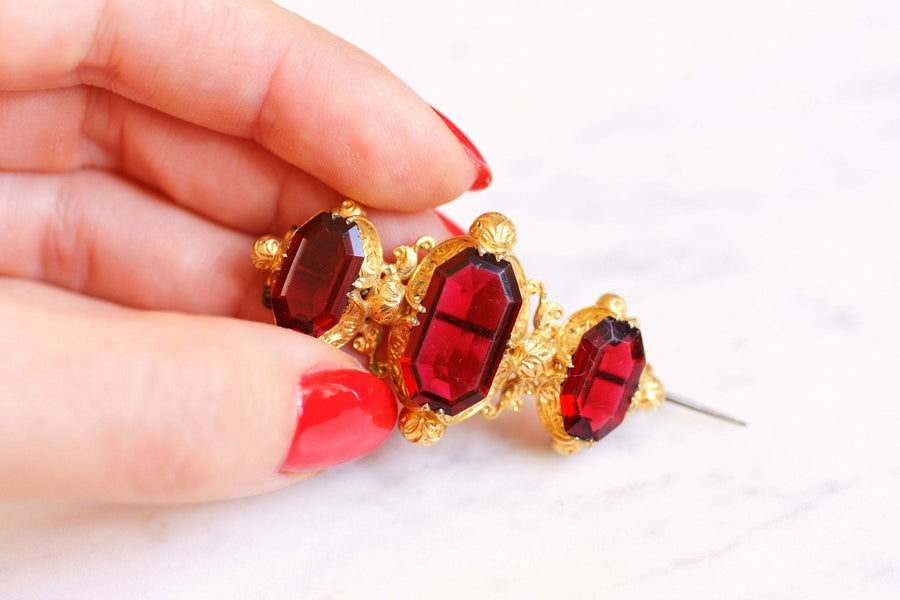 Antique brooch in pomponne and red stones - Galerie Pénélope