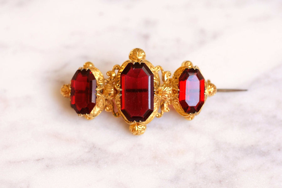 Antique brooch in pomponne and red stones - Galerie Pénélope