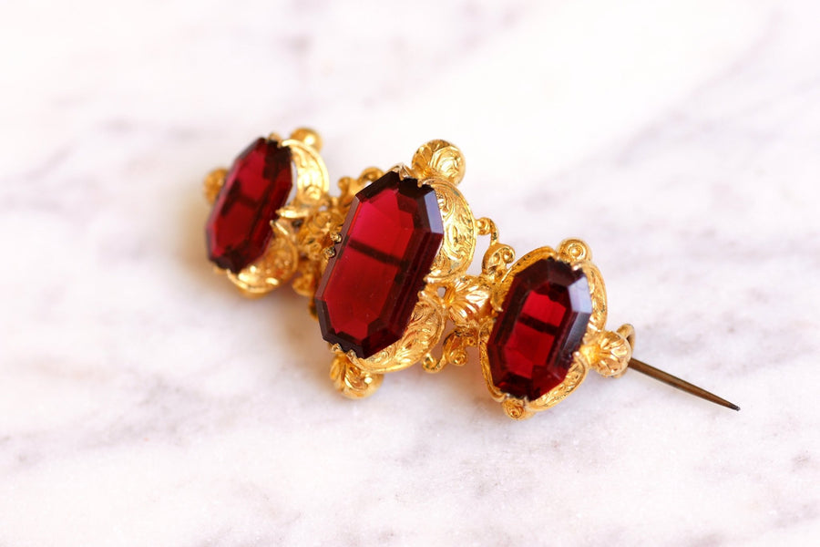 Antique brooch in pomponne and red stones - Galerie Pénélope