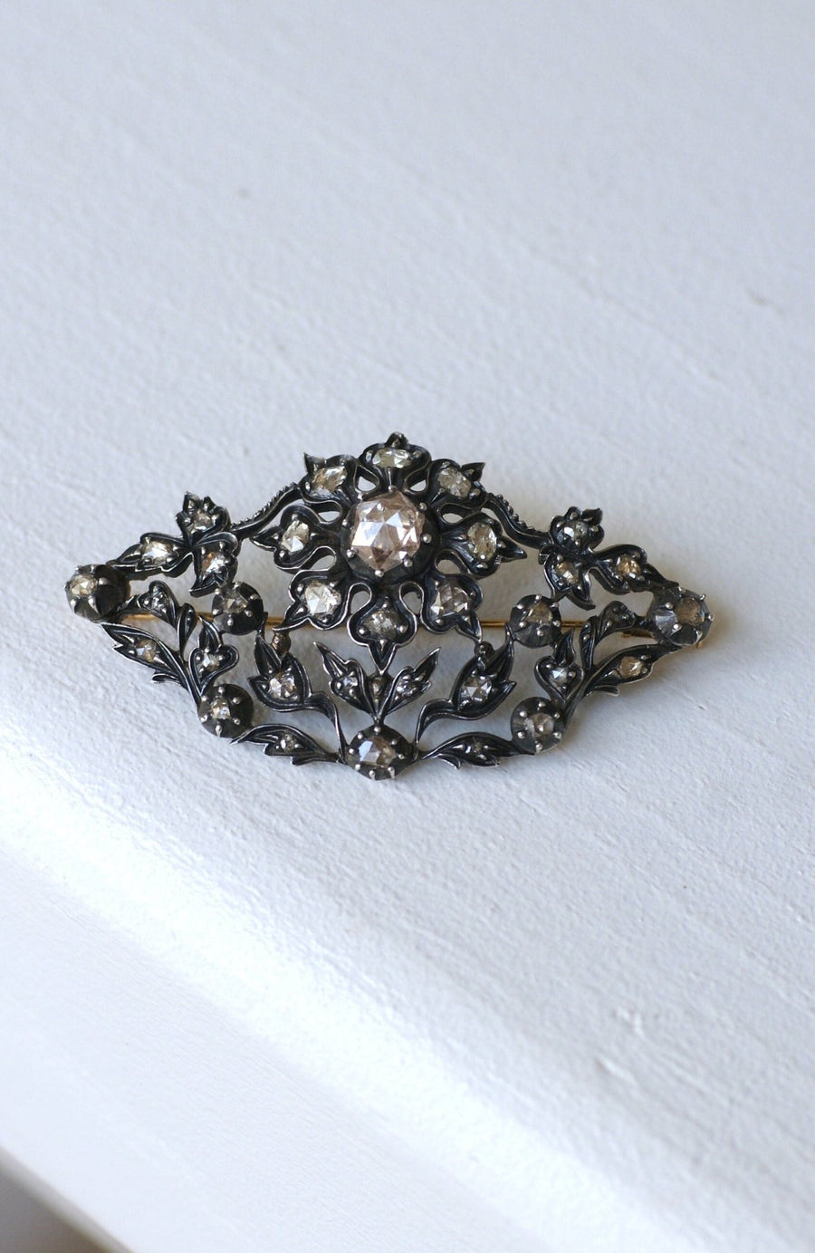 Antique diamond flower brooch - Penelope Gallery