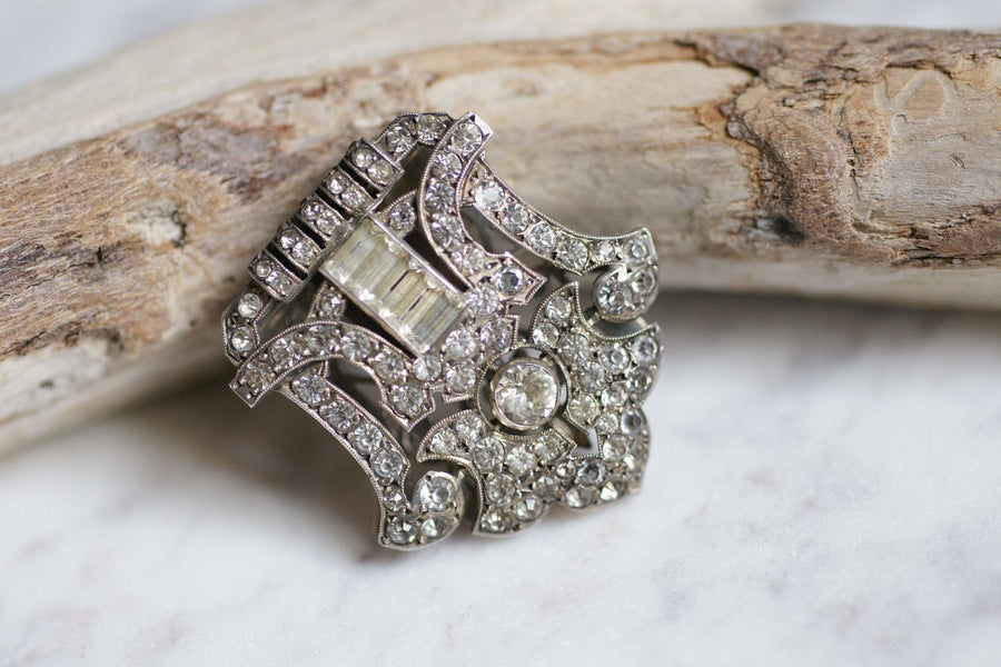 Art Deco lapel clip brooch in silver - Galerie Pénélope