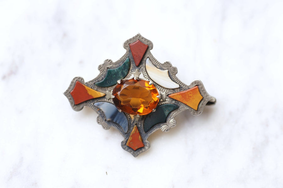 Antique silver, jasper and agate diamond brooch - Galerie Pénélope