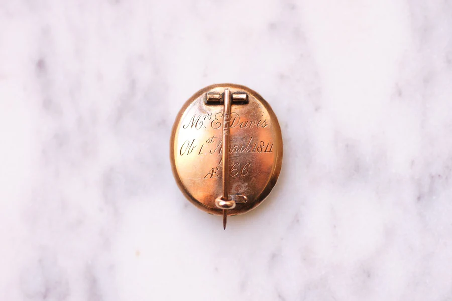 Victorian sentimental brooch 9KT pink gold hair and pearls - Galerie Pénélope
