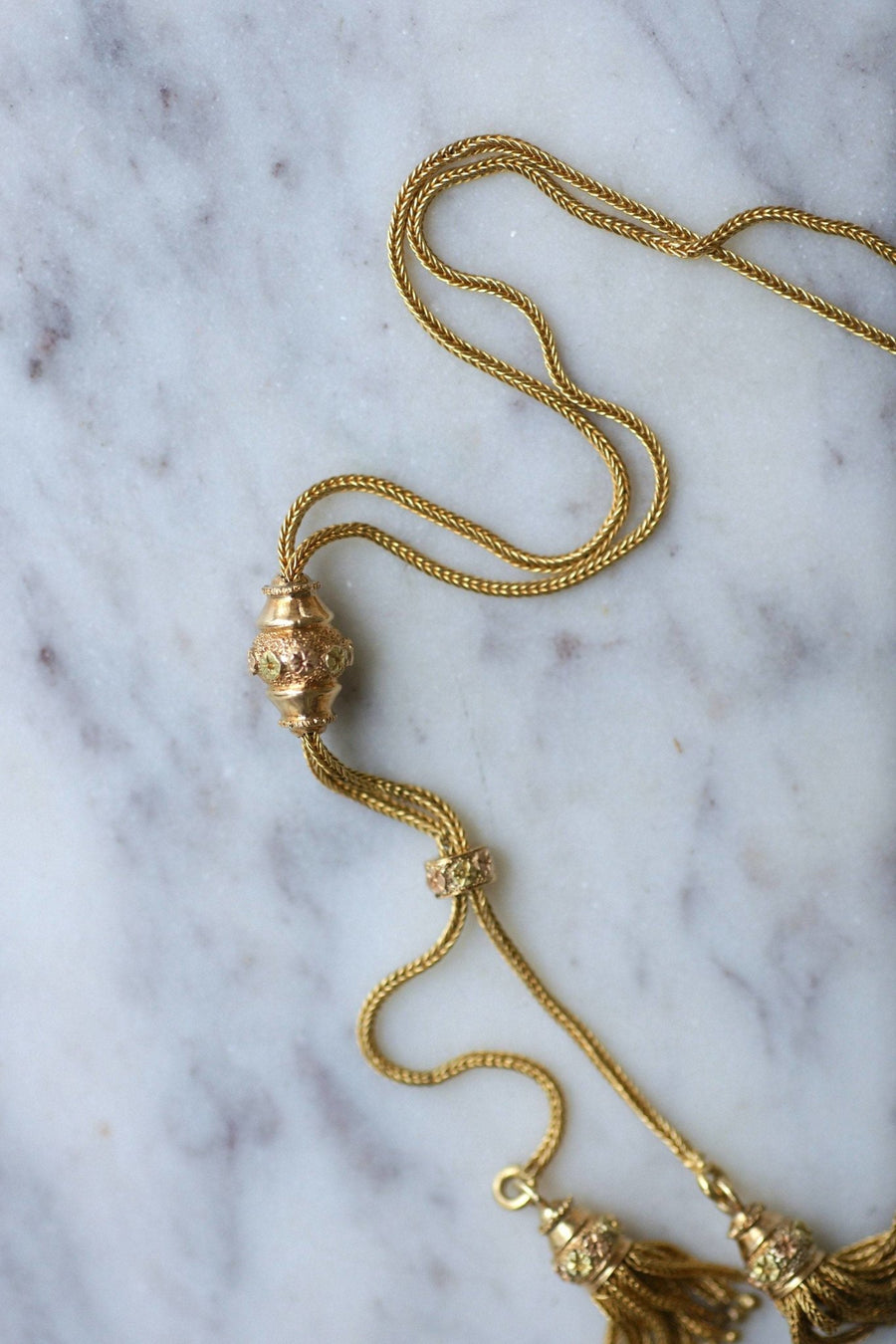 Antique chain, yellow gold negligee and tassels - Penelope Gallery