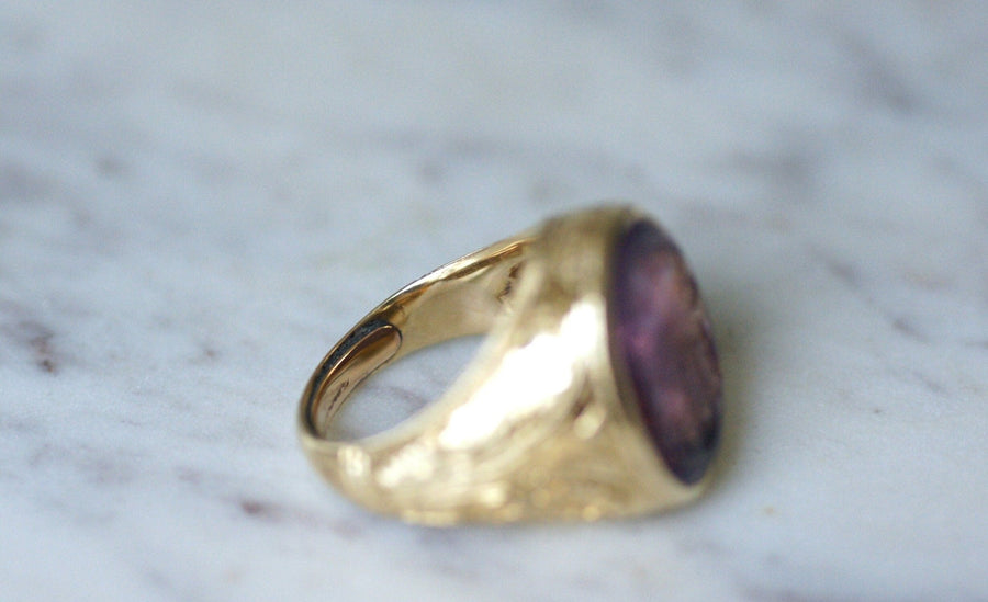 Heraldic signet ring, amethyst on gold - Galerie Pénélope