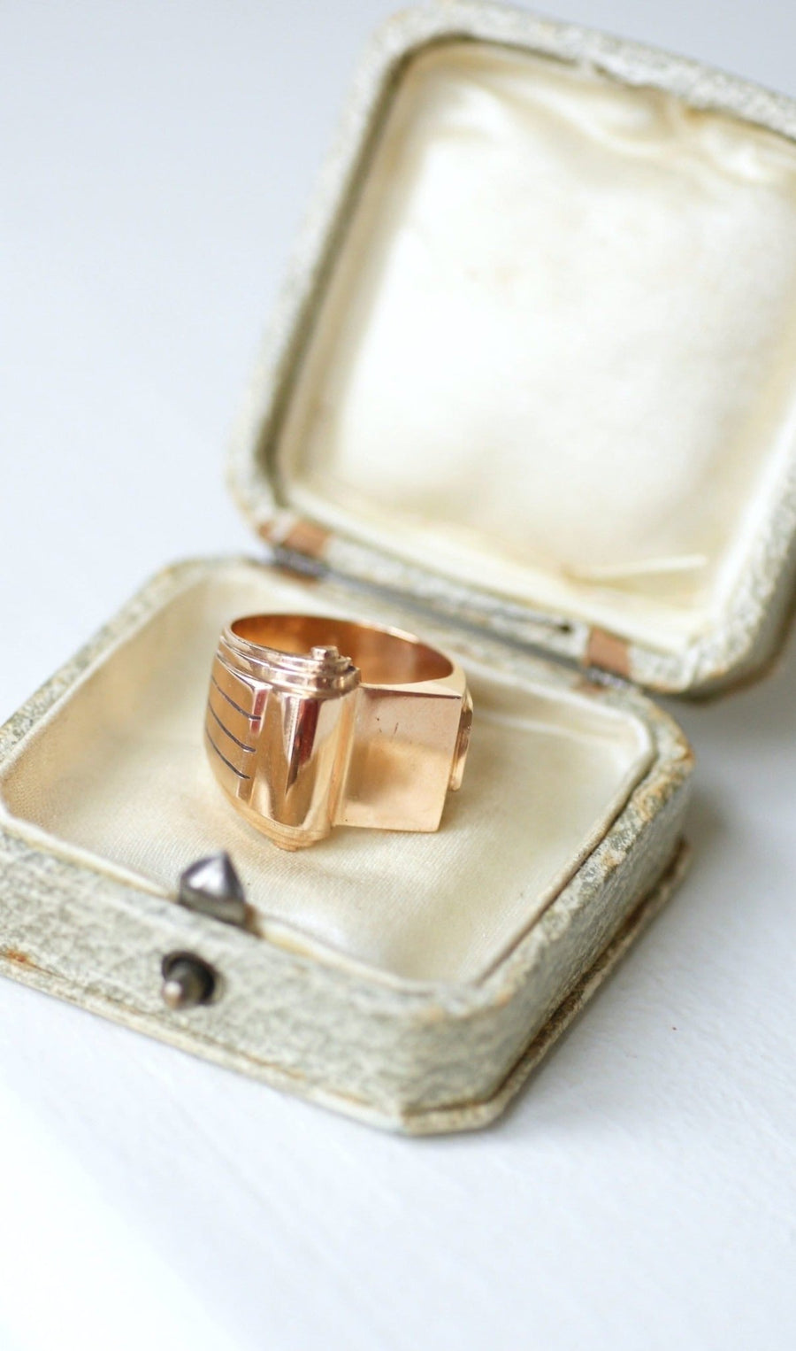 Chevaliere or rose online