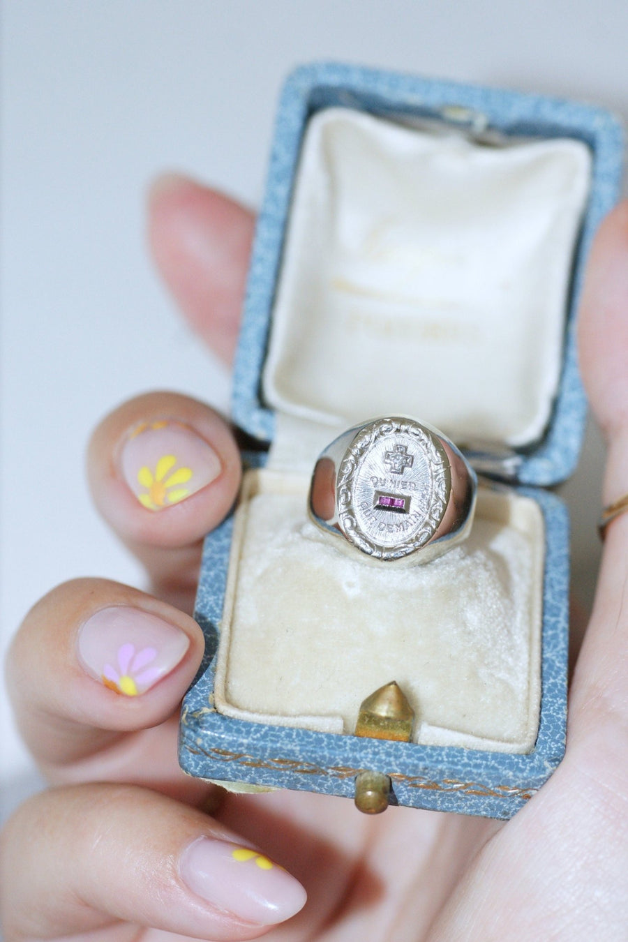 Vintage A.AUGIS white gold diamond signet ring - Penelope Gallery