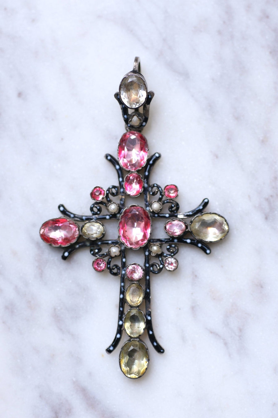 Antique cross in silver, enamel, and Rhine stones - Galerie Pénélope