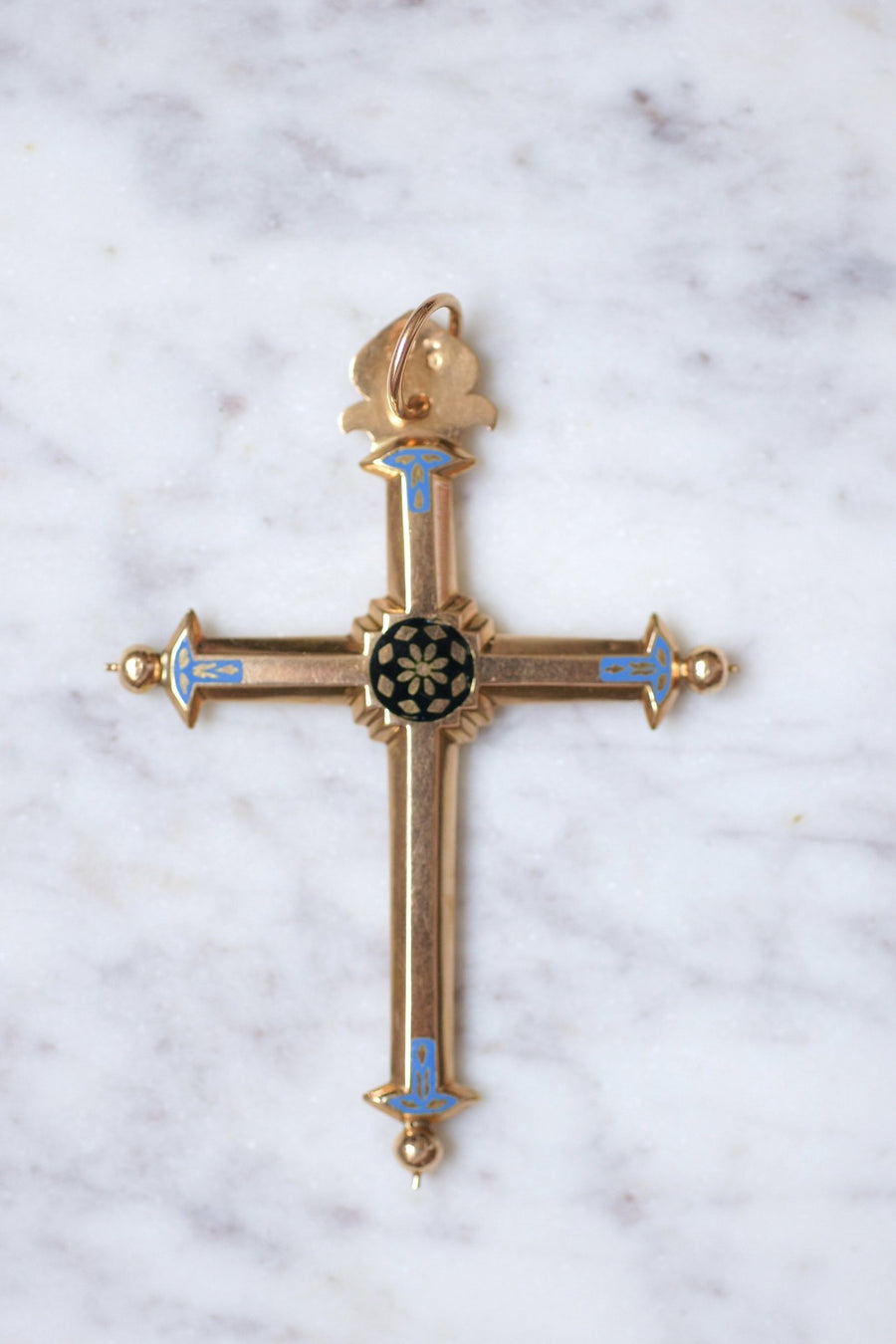 Antique regional cross in 18Kt rose gold and blue and black enamel, late 18th century - Galerie Pénélope