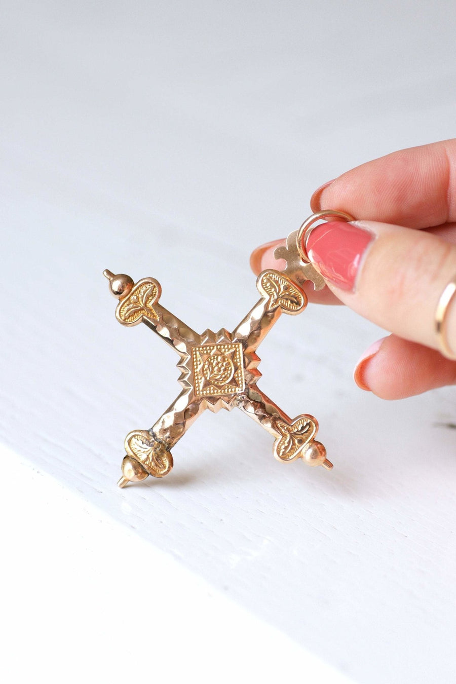 Antique regional Jeannette Cross in 18Kt pink gold - Galerie Pénélope