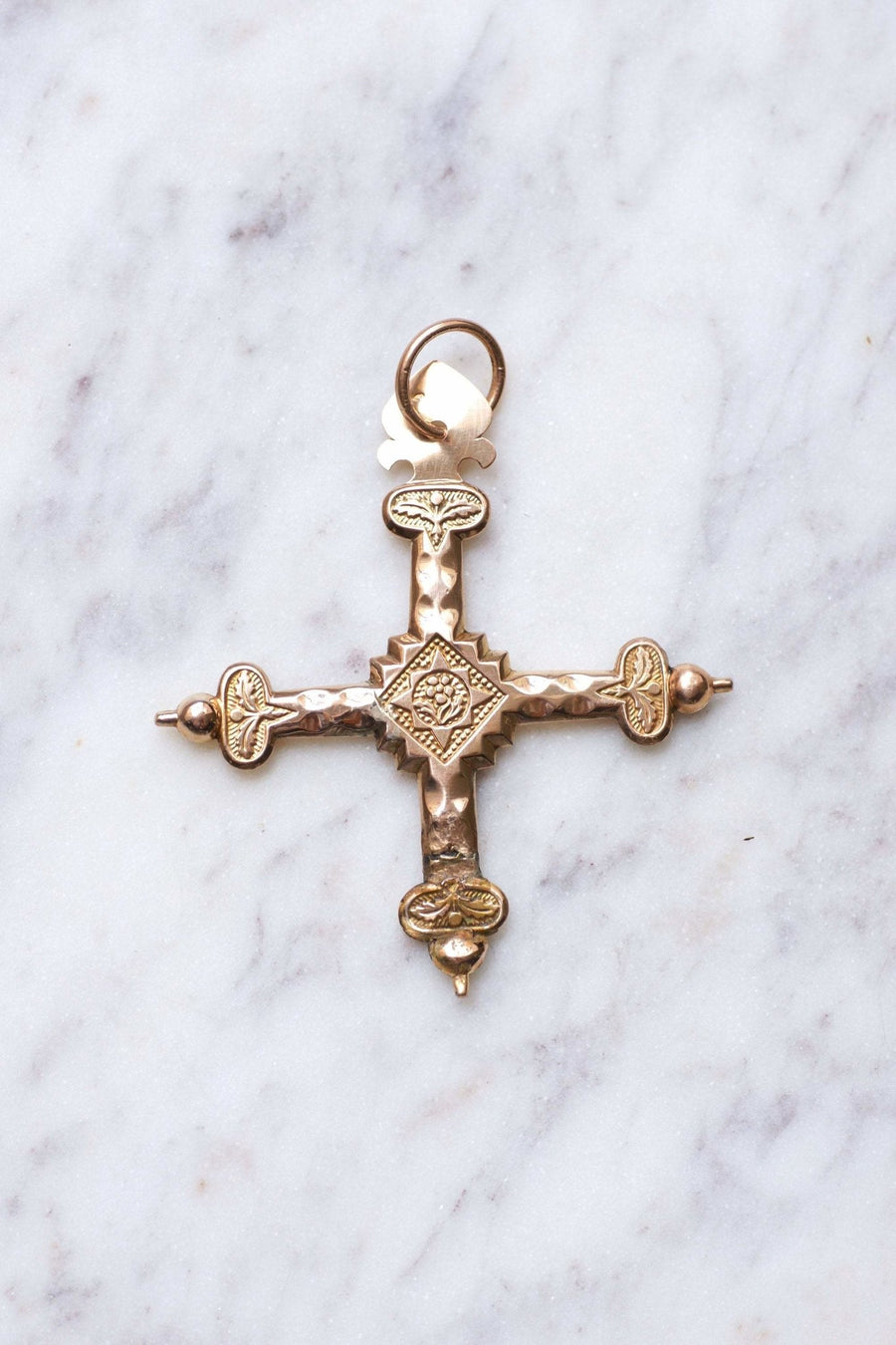Antique regional Jeannette Cross in 18Kt pink gold - Galerie Pénélope
